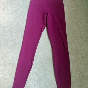 lululemon magenta purple contour fit leggings